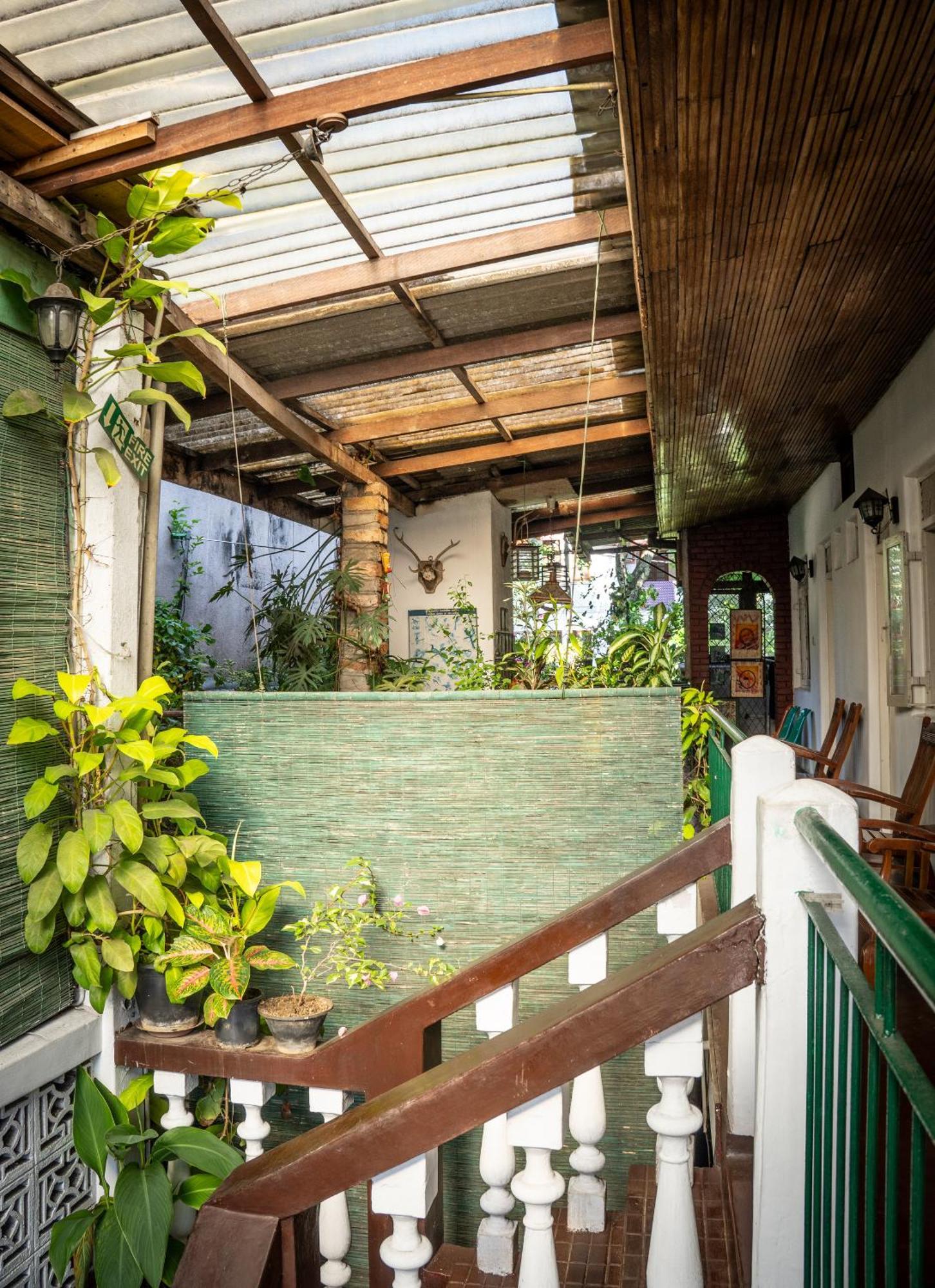 Kandy Inn Madugalle'S Family Guest House Zewnętrze zdjęcie
